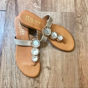 Italian Shoemakers Rhinestone Flip Flops Size 7